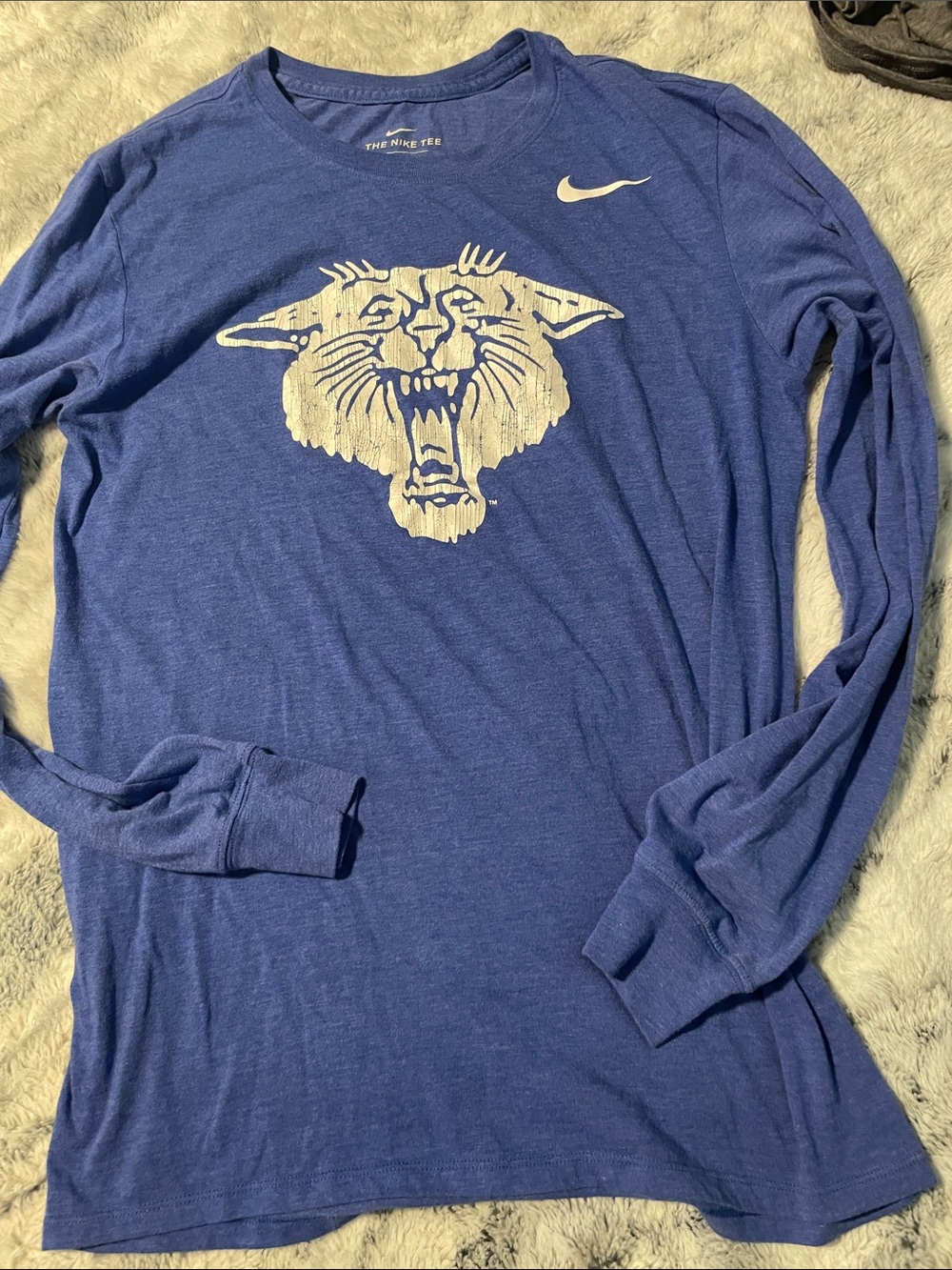 Nike Long-Sleeve Royal Blue Graphic Tee with White Puma Motif